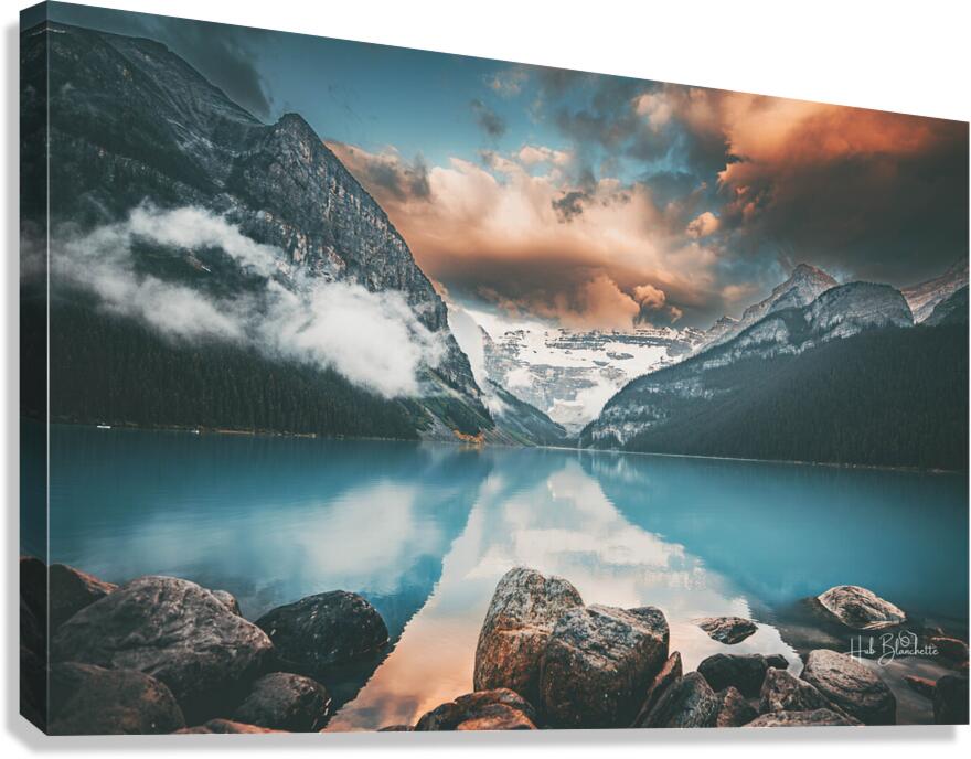 Sunrise At The Lake Louise Alberta Canada Fairmont Hotel Canvas Print