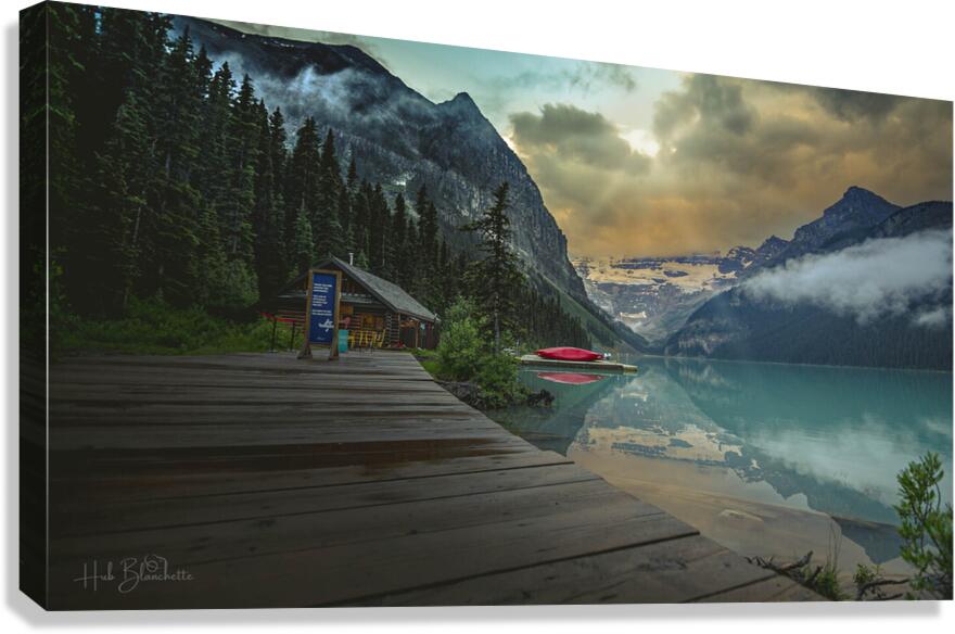 Sunrise At The Canoe Club Lake Louise Alberta Canada Canvas Print