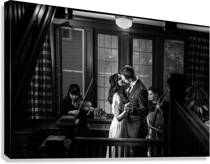 Kevin And Binny 147 Canvas Print