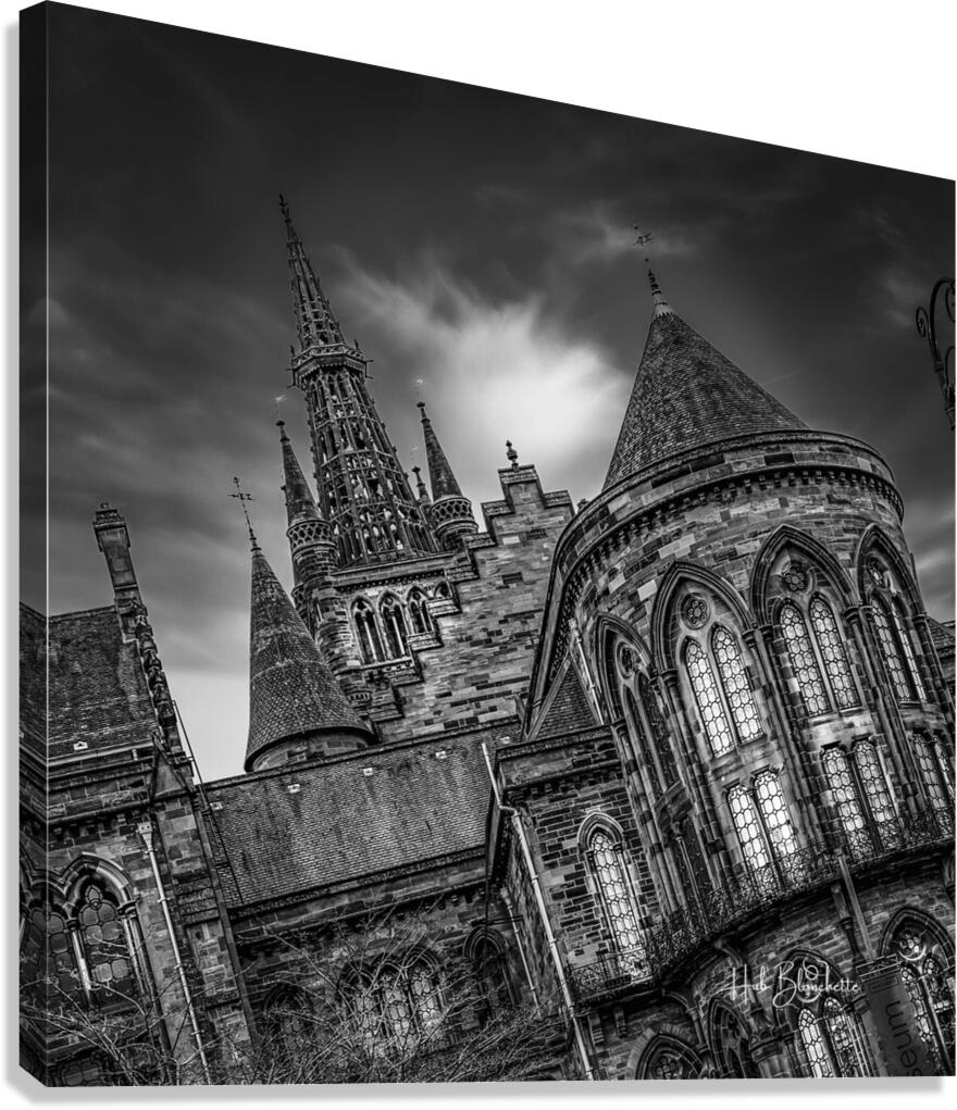 Gothic Revival architecture of the University of Glasgow’s Gilmorehill campus Scotland UK Canvas Print